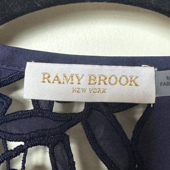 Ramy Brook Jacket , Double Tie Front, size XS - Tank is not included - Picture 9 of 16